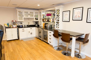 Bar in a Milwaukee finished basement